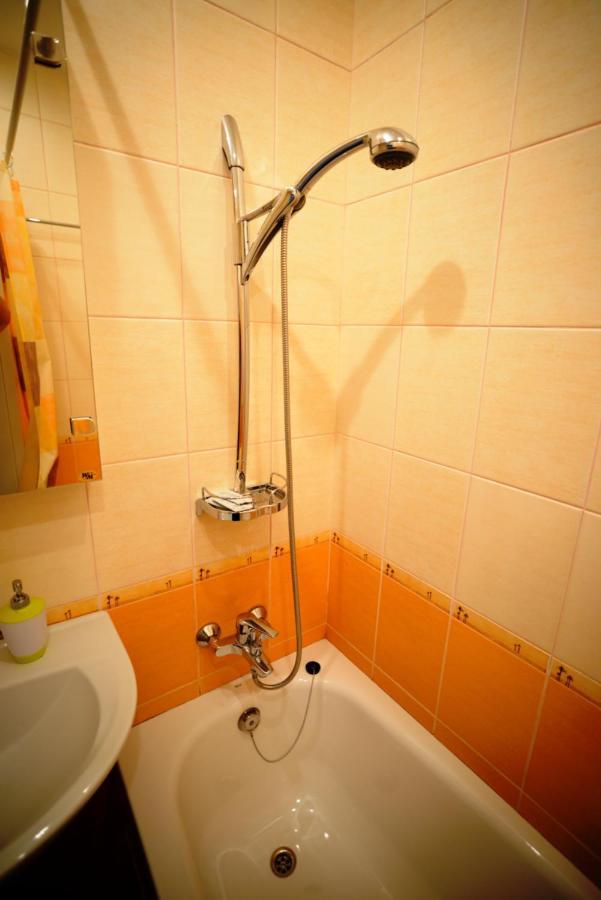 Kyiv High Standard Apartment Exterior photo